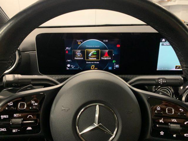 MERCEDES-BENZ CLA 180 d Coupe Tetto Apribile Automatico Sport