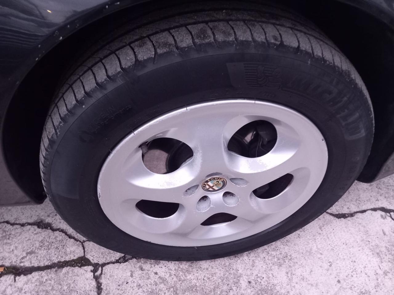 Alfa Romeo 147 1.9 JTD M-JET 16V 5 porte Prog.