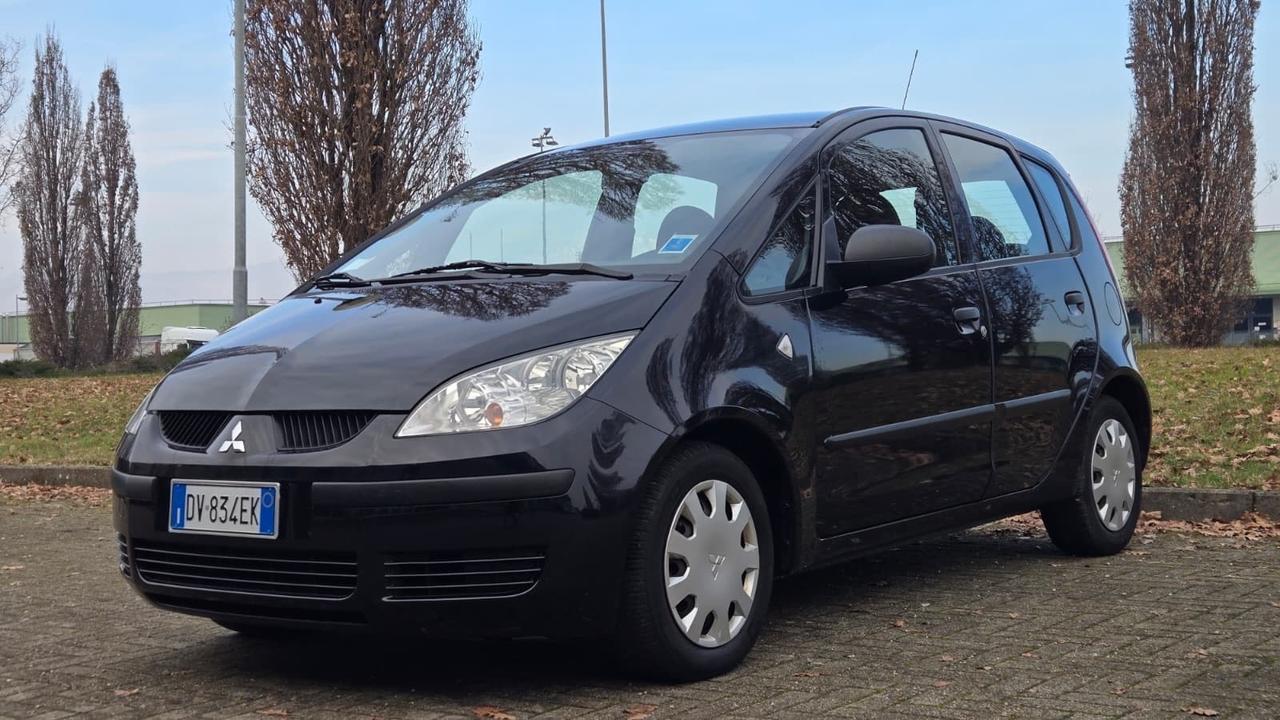 Mitsubishi Colt 1.1 12V 5p. Insport