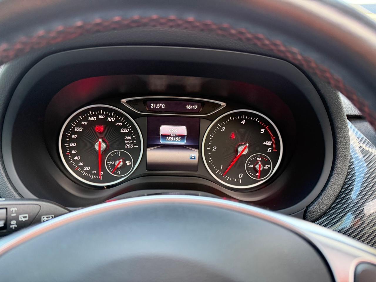 Mercedes Classe B 200D 136CV PREMIUM AMG