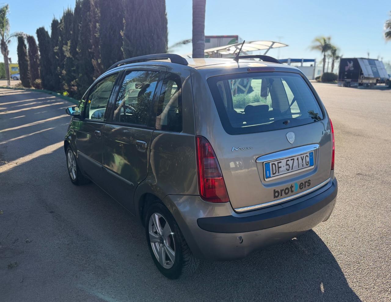 LANCIA MUSA 1.9 Mjt PLATINO PLUS (74kw)