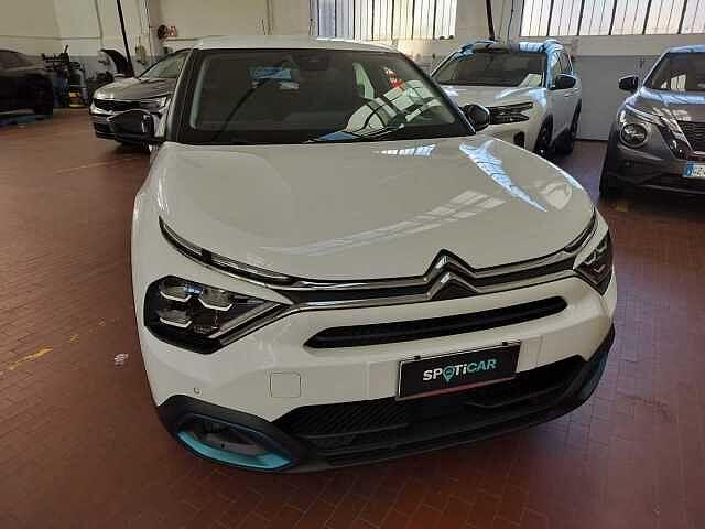 Citroen C4 motore elettrico 136 CV Shine