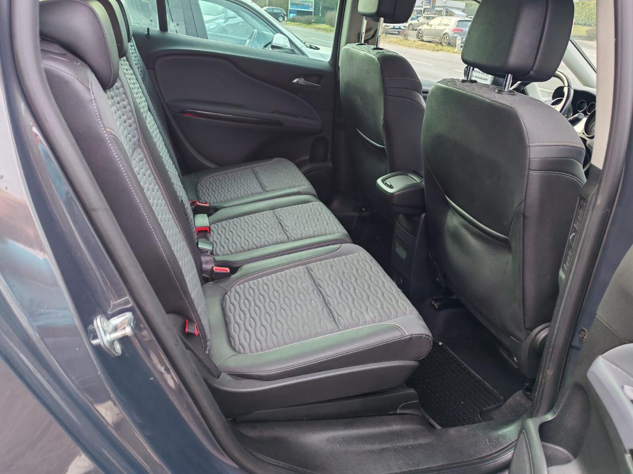 Opel Zafira Tourer 2.0 CDTi 130CV aut. Cosmo