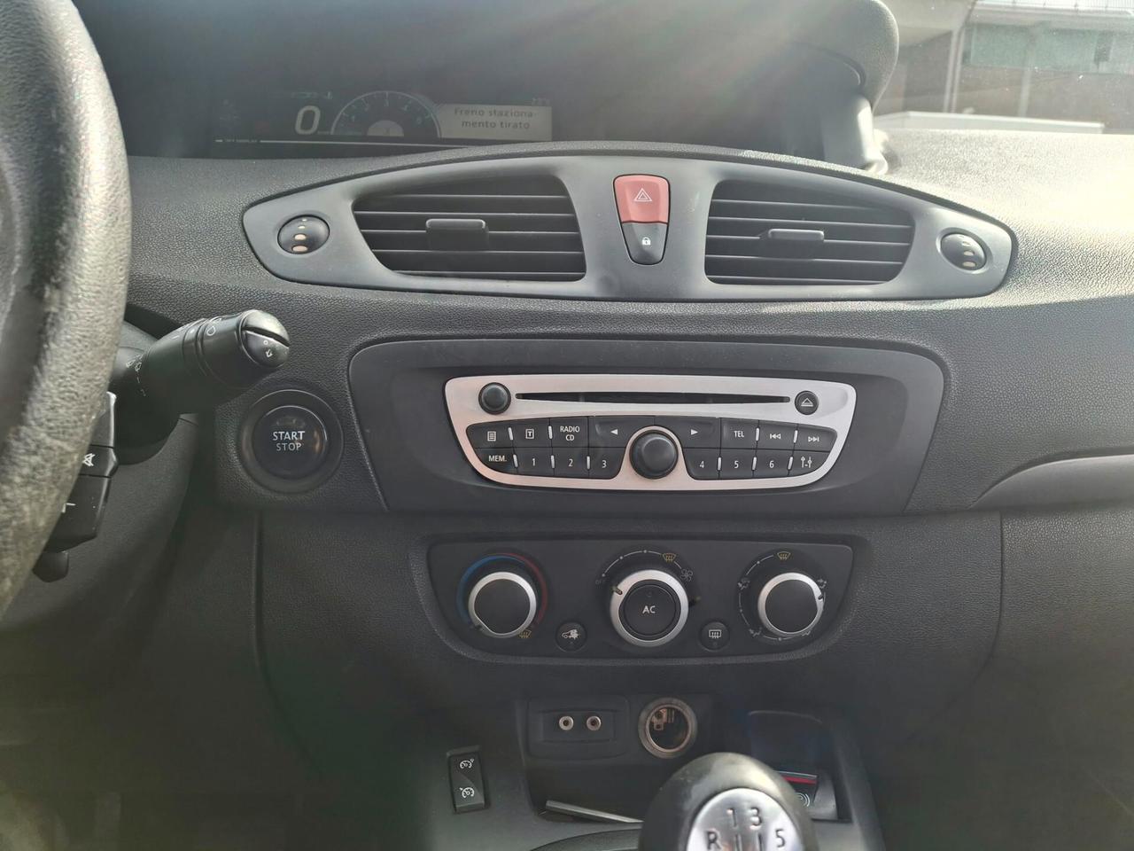 Renault Scenic 1.5 dCi 7 posti MOTORE RIFATTO