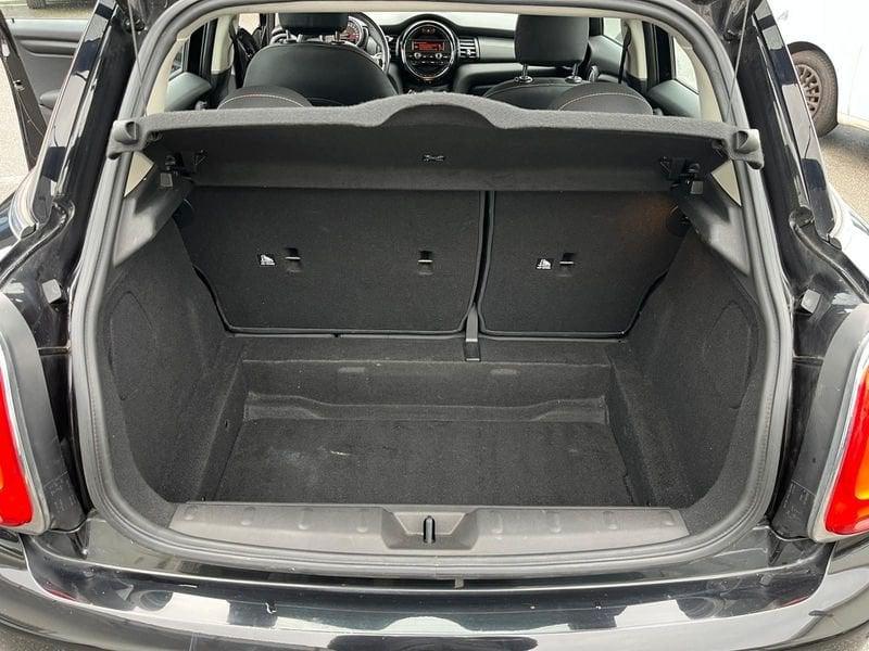 MINI Mini 5 porte Mini 1.5 Cooper D Business 5 porte