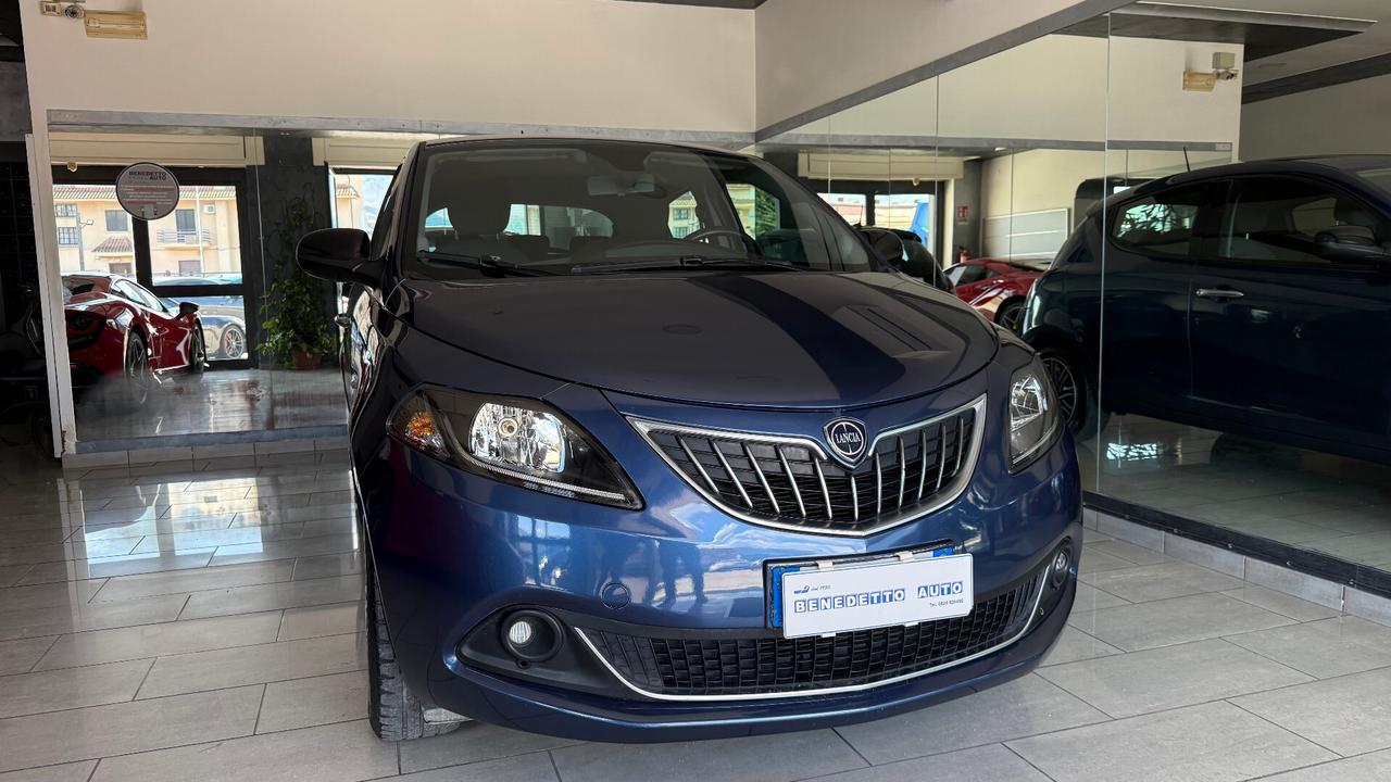 Lancia Ypsilon 1.2 69 CV 5 porte GPL Gold Plus