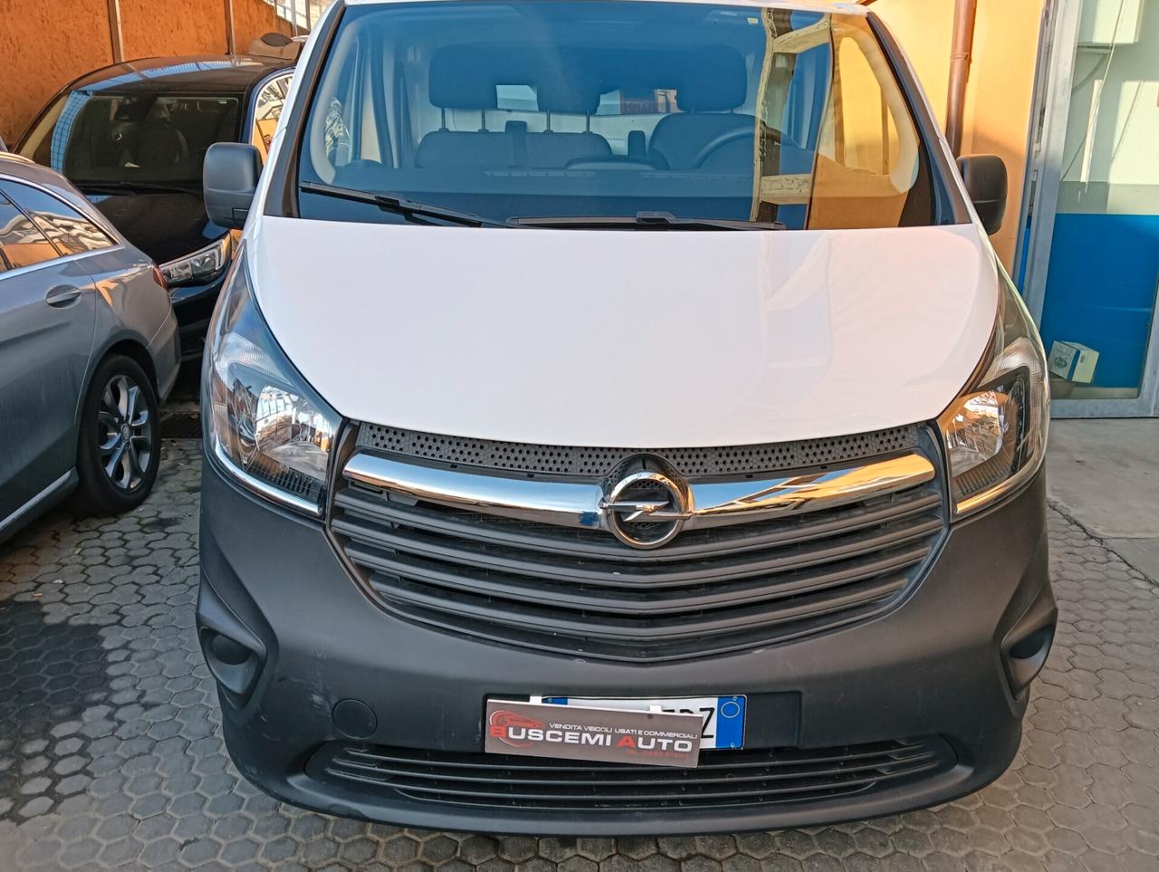 Opel Vivaro 3 posti 1.6 cdti pari al nuovo- km certificati