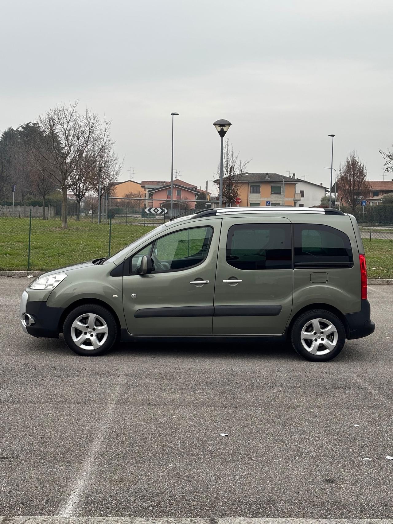 Peugeot Partner Tepee 1.6 HDi 112CV Outdoor