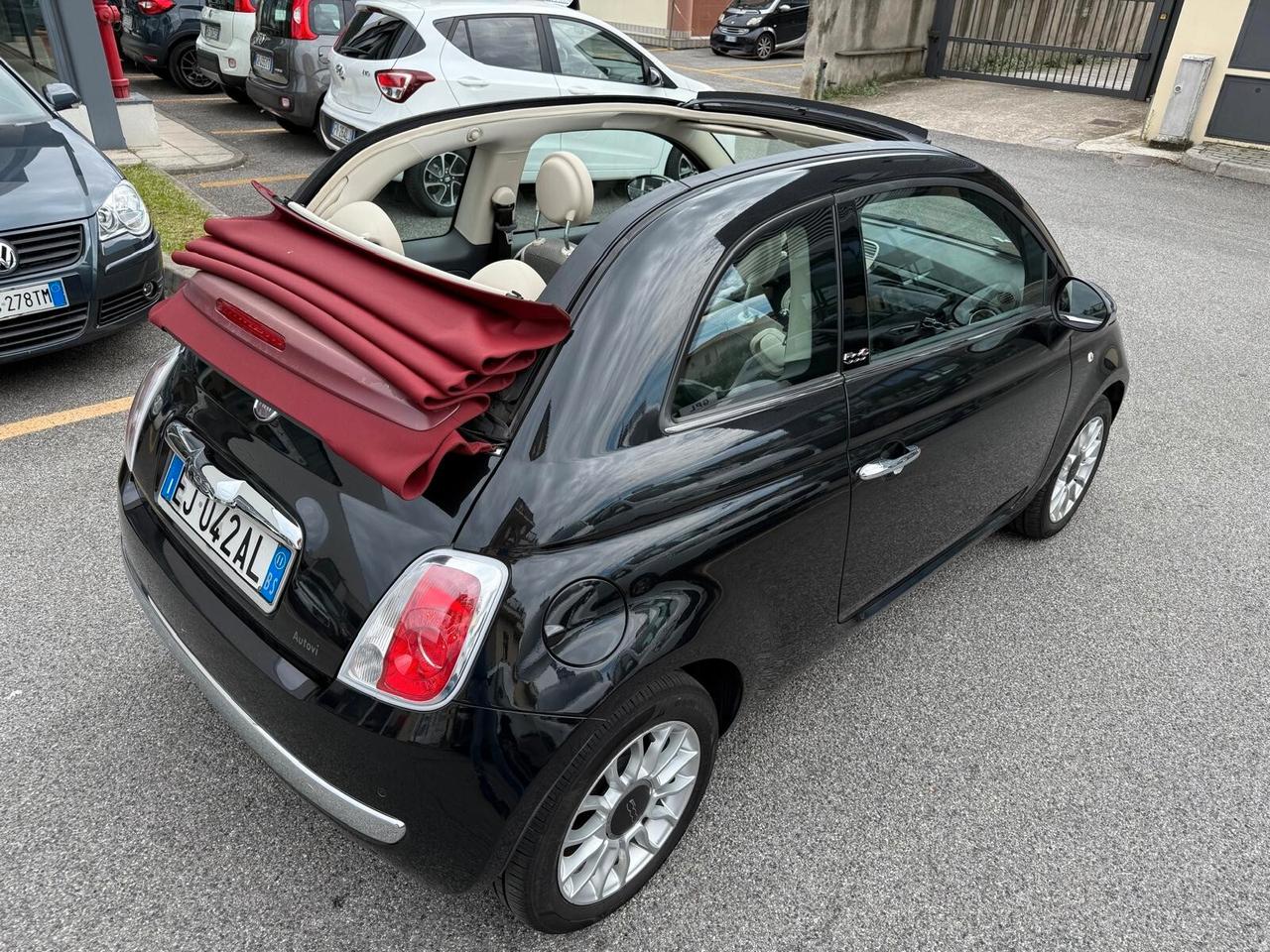 Fiat 500 Cabrio 0.9 TwinAir Turbo Lounge *Capote Rossa*