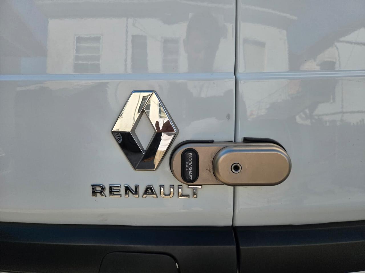 RENAULT EXPRESS BLUE DCI 1.5 75 cv IVA DETRAIBILE -PROMO LUGLIO GA FIN&SAFE-
