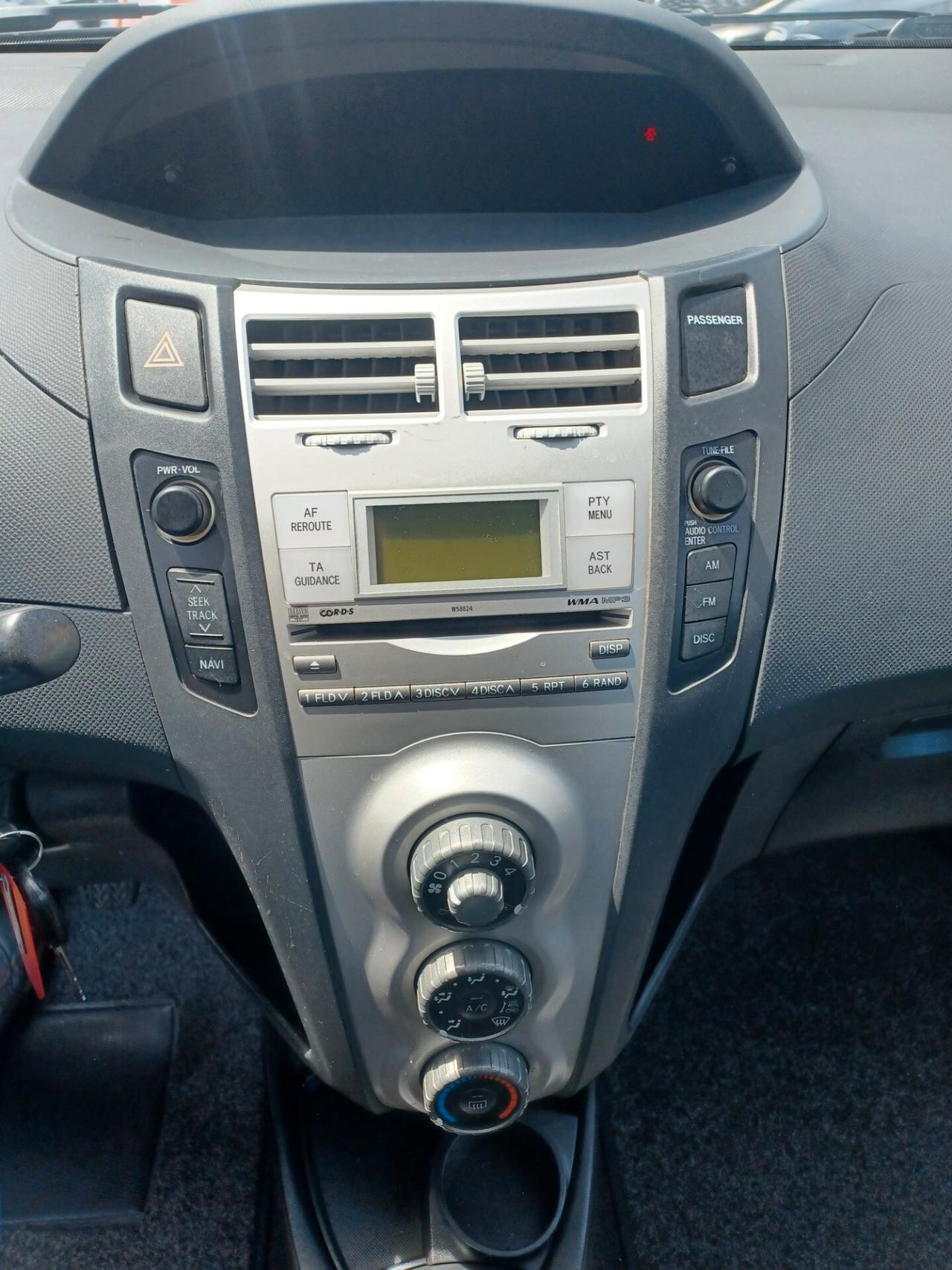 Toyota Yaris 1.0 BENZINA SOLO 100000 KM
