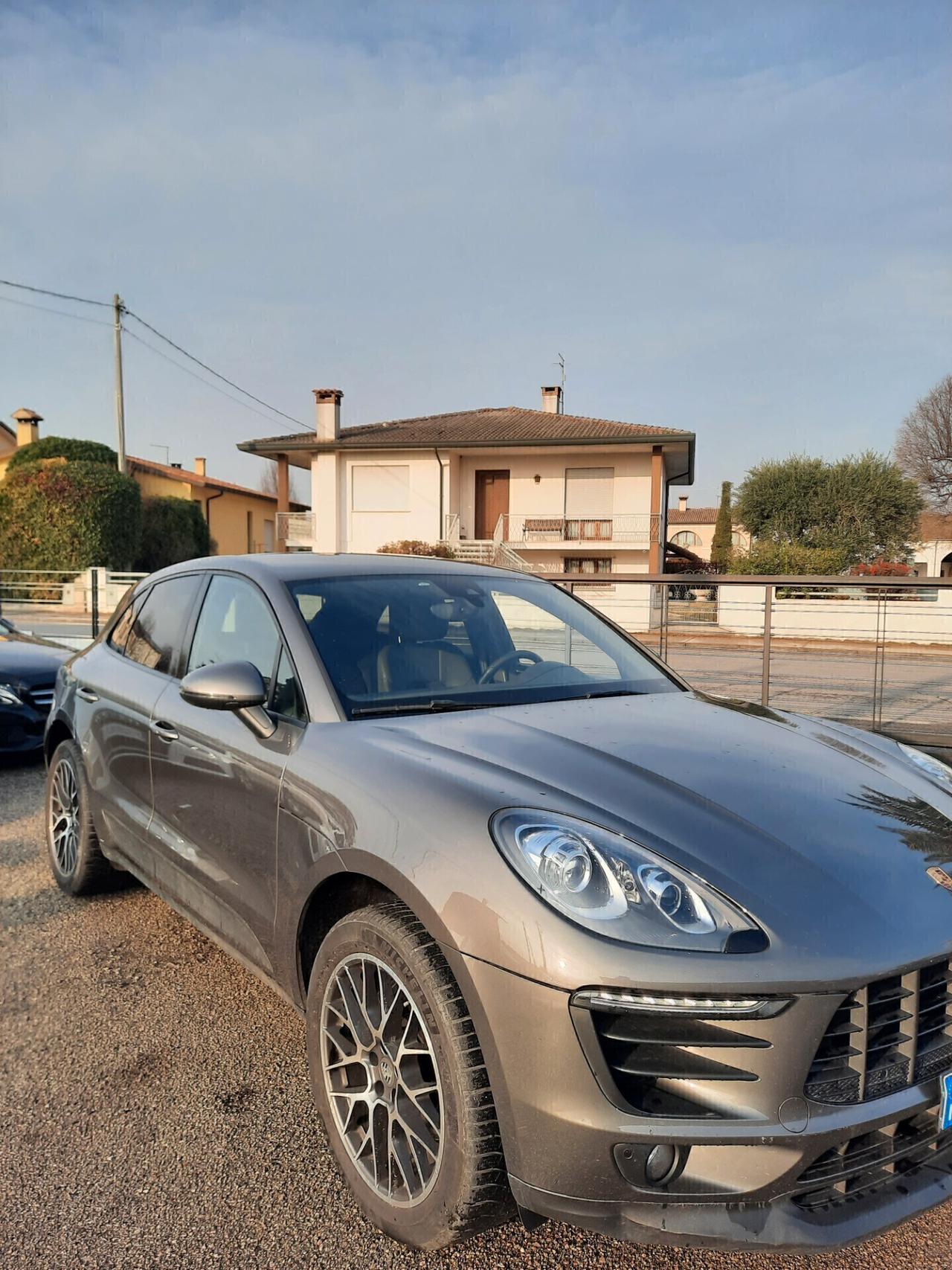 Porsche Macan 2.0 252 cv tagliandi porsche