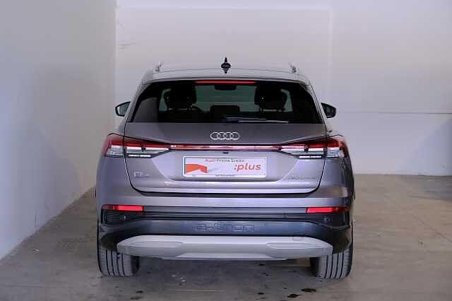 Audi Q4 e-tron 40 Business Advanced