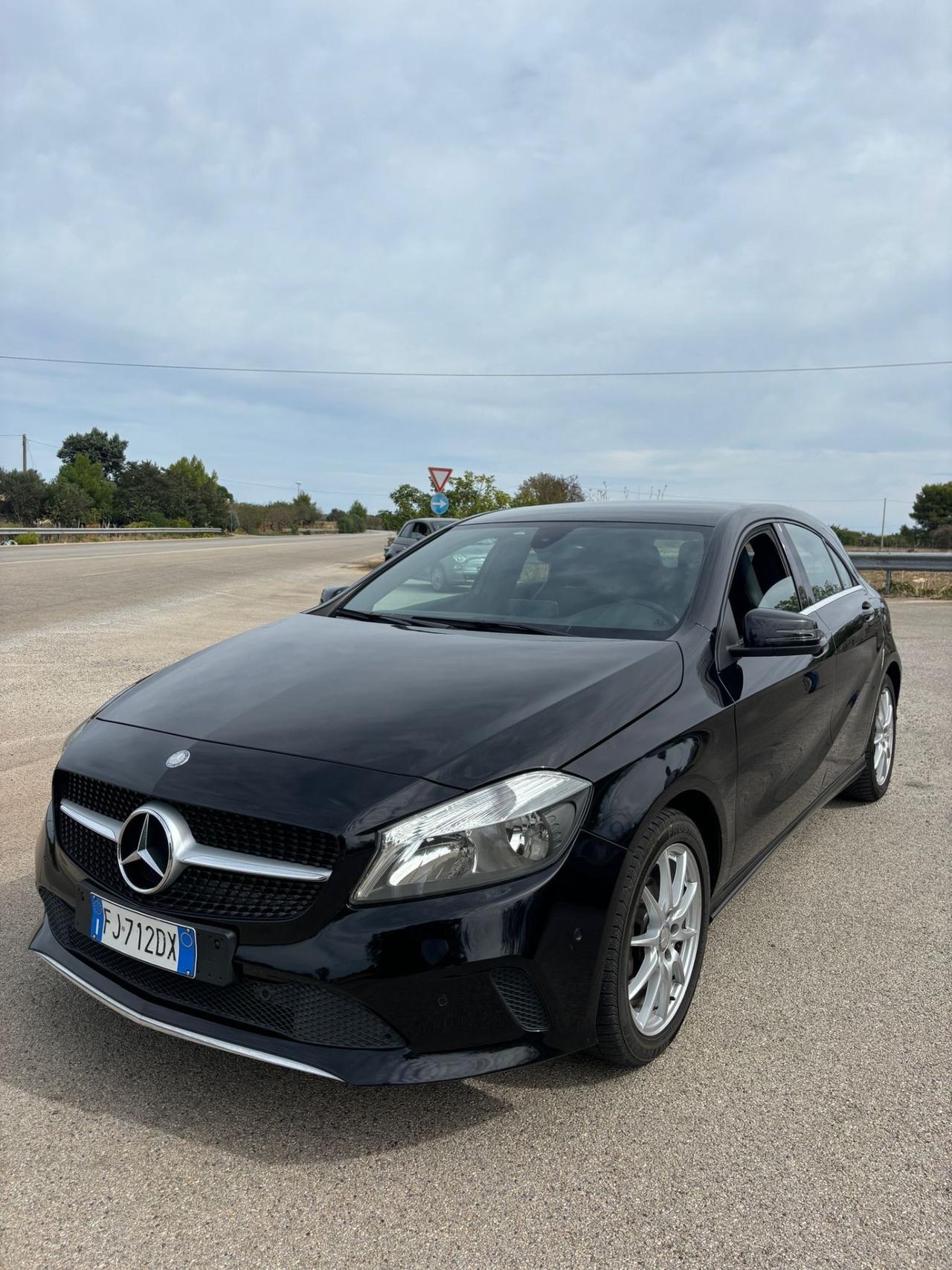 Mercedes-benz A 180 d Automatic Premium