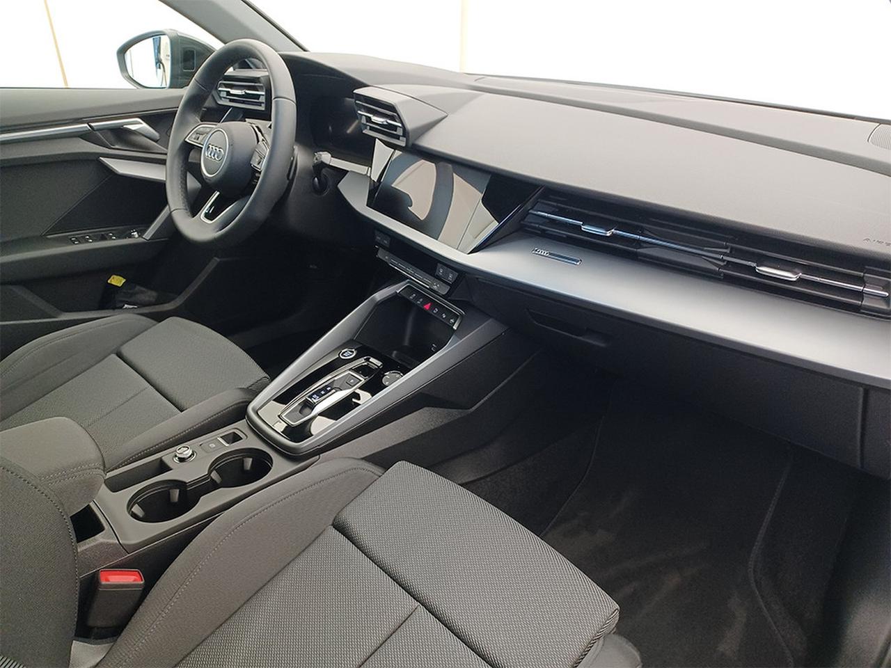 Audi A3 allstreet 35 2.0 tdi business advanced s-tronic