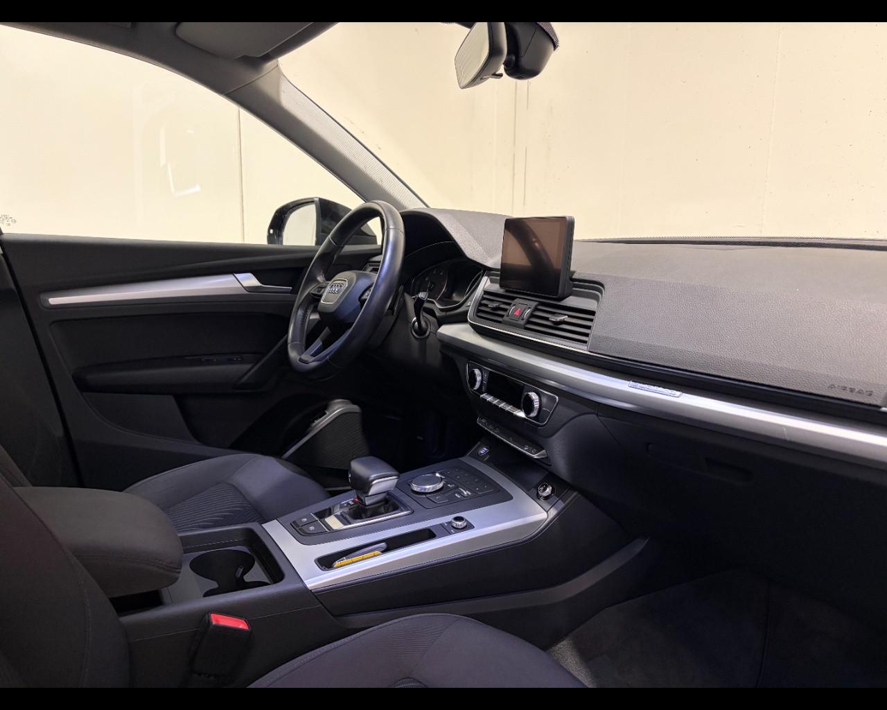 AUDI Q5 35 TDI BUSINESS QUATTRO S-TRONIC