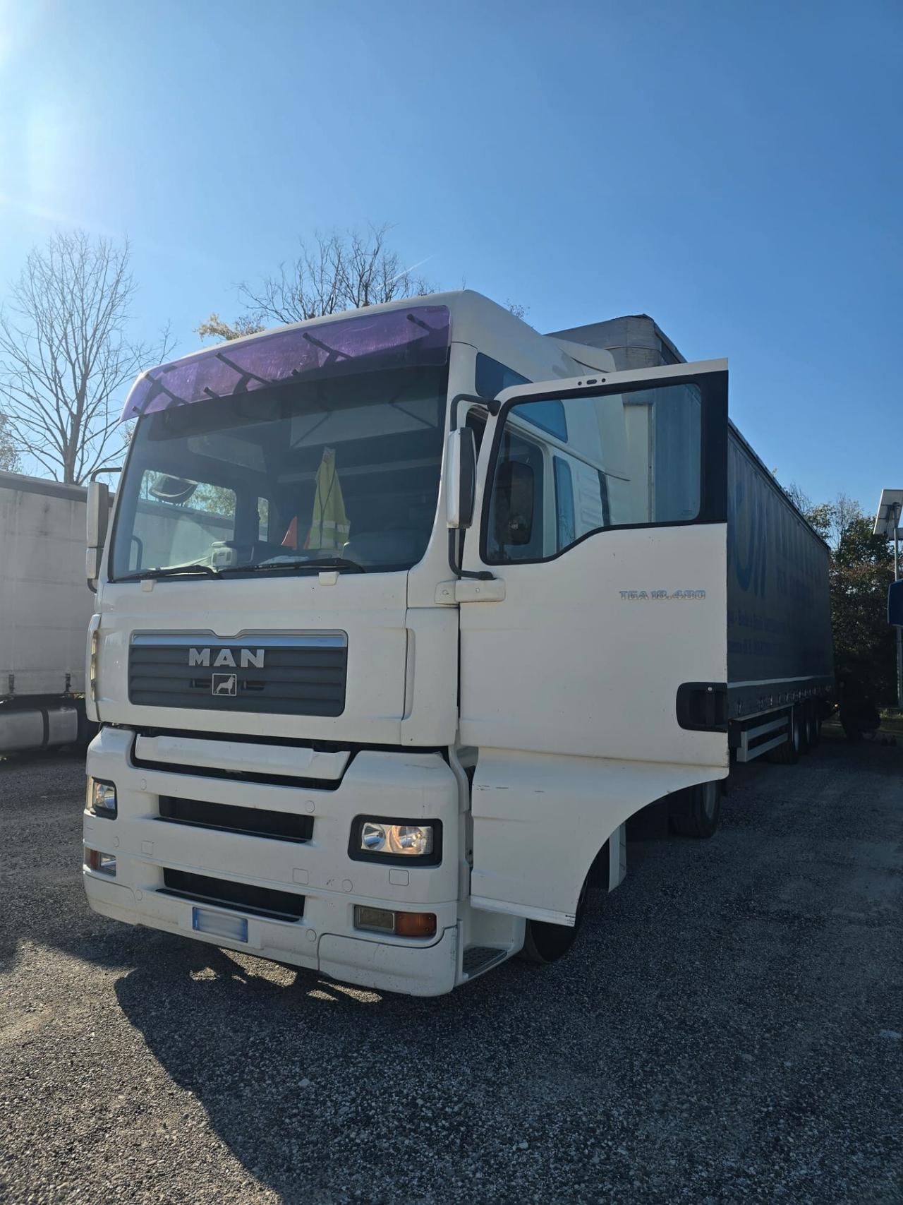 Trattore stradale Man TGA 18.480