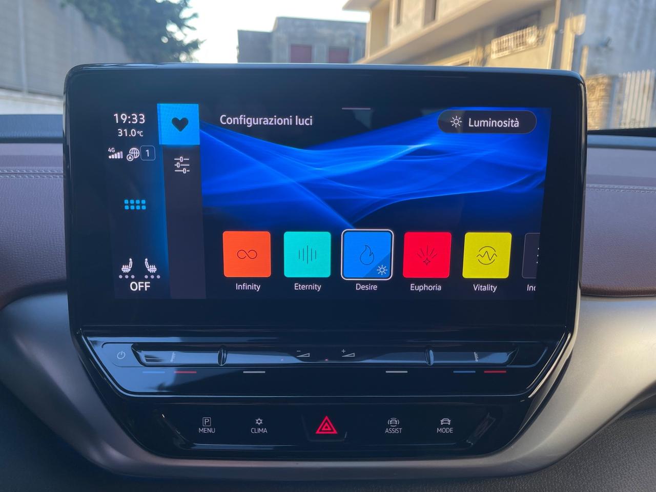 VOLKSWAGEN ID.4 PRO PERFORMANCE 2022