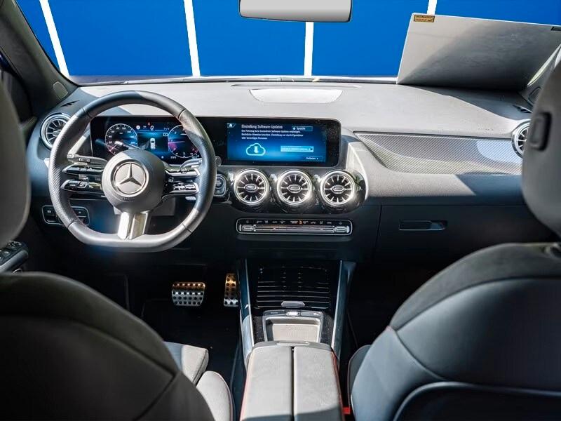 MERCEDES GLA (H247) GLA 200 Automatic ...
