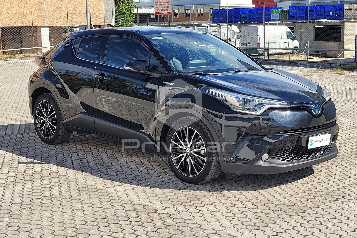 TOYOTA C-HR 1.8 Hybrid E-CVT Lounge