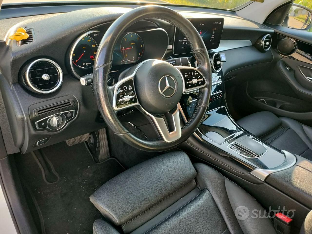 MERCEDES-BENZ GLC 220 d 4Matic Sport