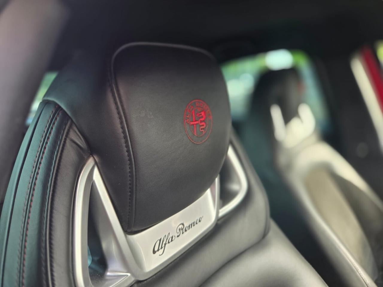 Alfa Romeo Giulietta 1750 Turbo TCT Veloce