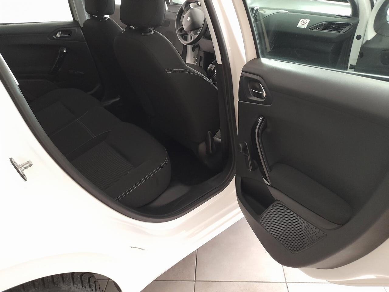 Peugeot 208 BlueHDi 75 S&S 5 porte Active