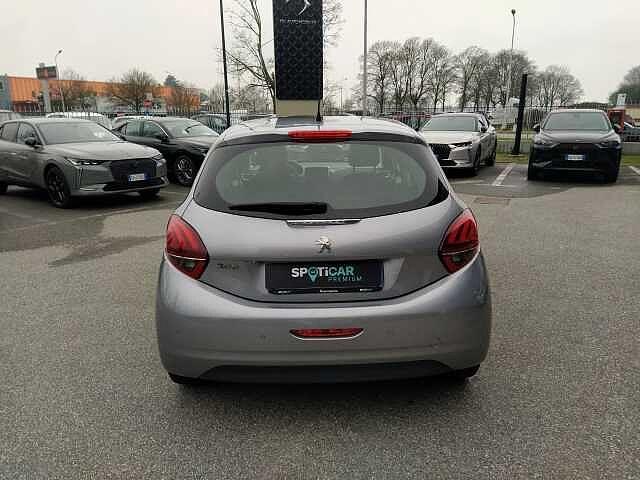 Peugeot 208 1.2 PureTech 82cv ALLURE 5 Porte USATO GARANTITO