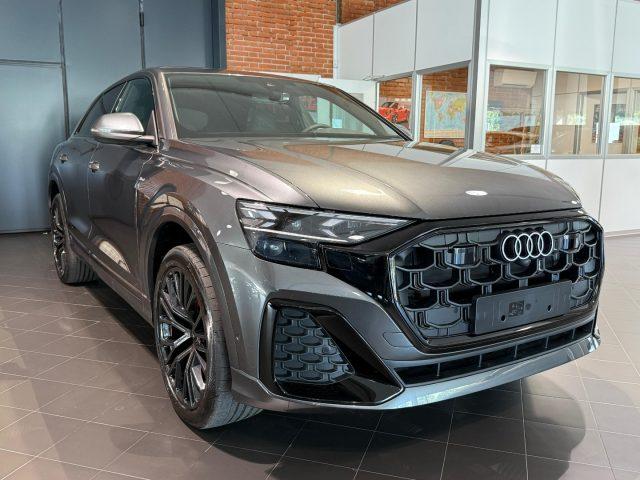 AUDI Q8 50 TDI 286 CV quattro S line edition Black Pack