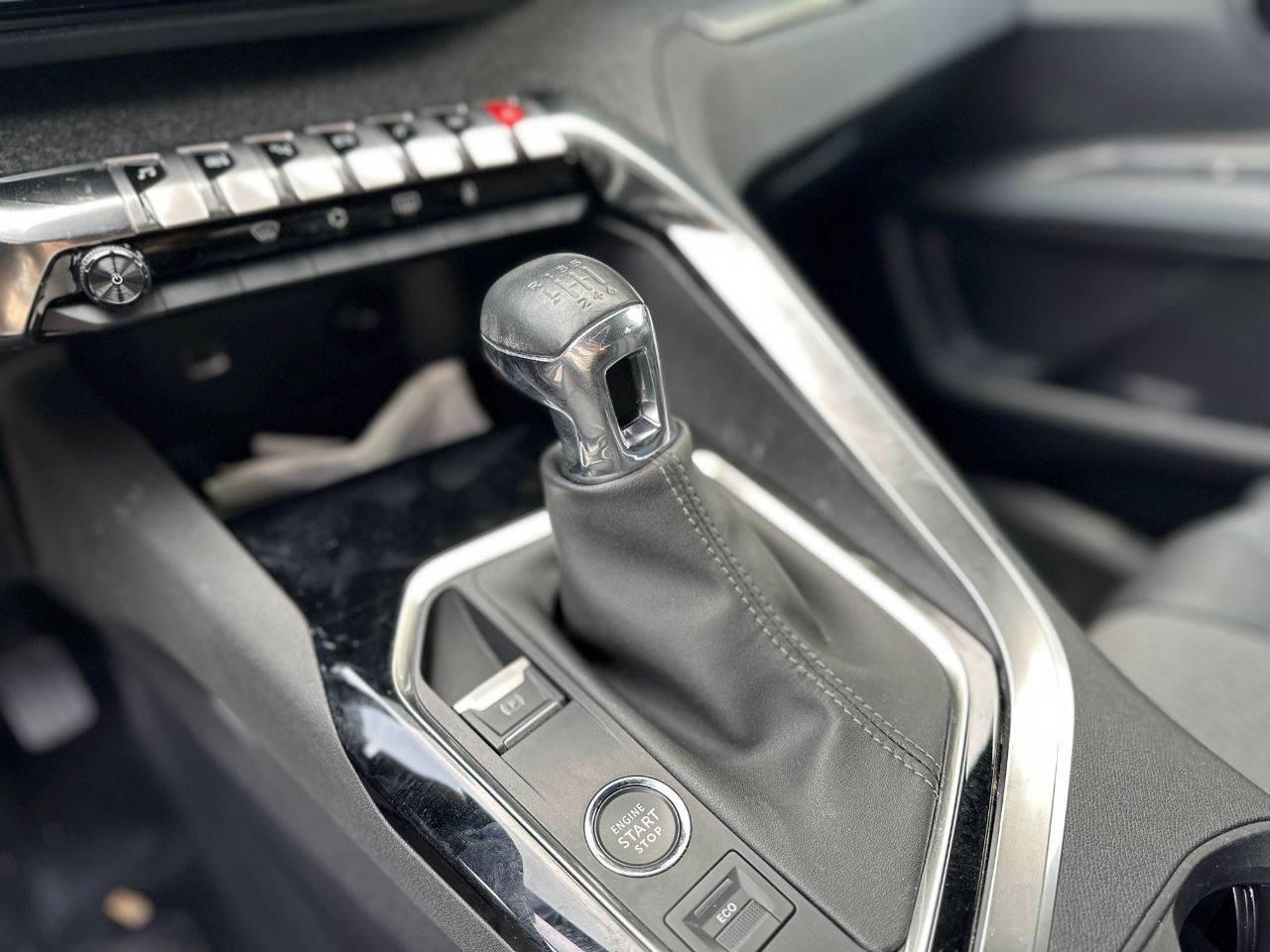 PEUGEOT 3008 II 2021 - 3008 1.2 puretech t Allure Pack s&s 130cv