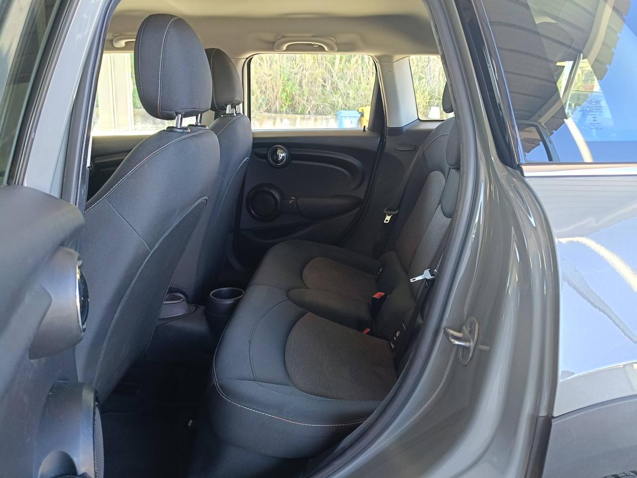 MINI Mini IV F55-F56 2014 - Mini 1.5 One D Boost 5p my18