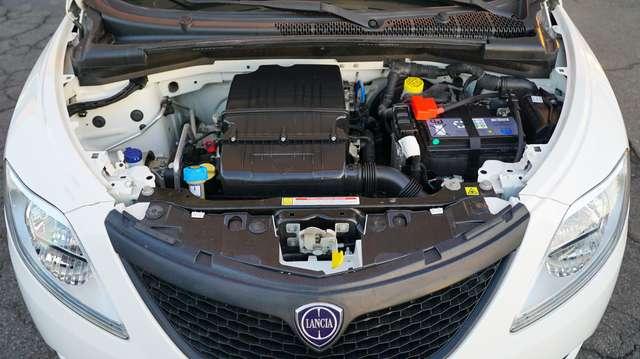 Lancia Ypsilon 1.2 5posti Blutooth Sedile guida regol. altezza