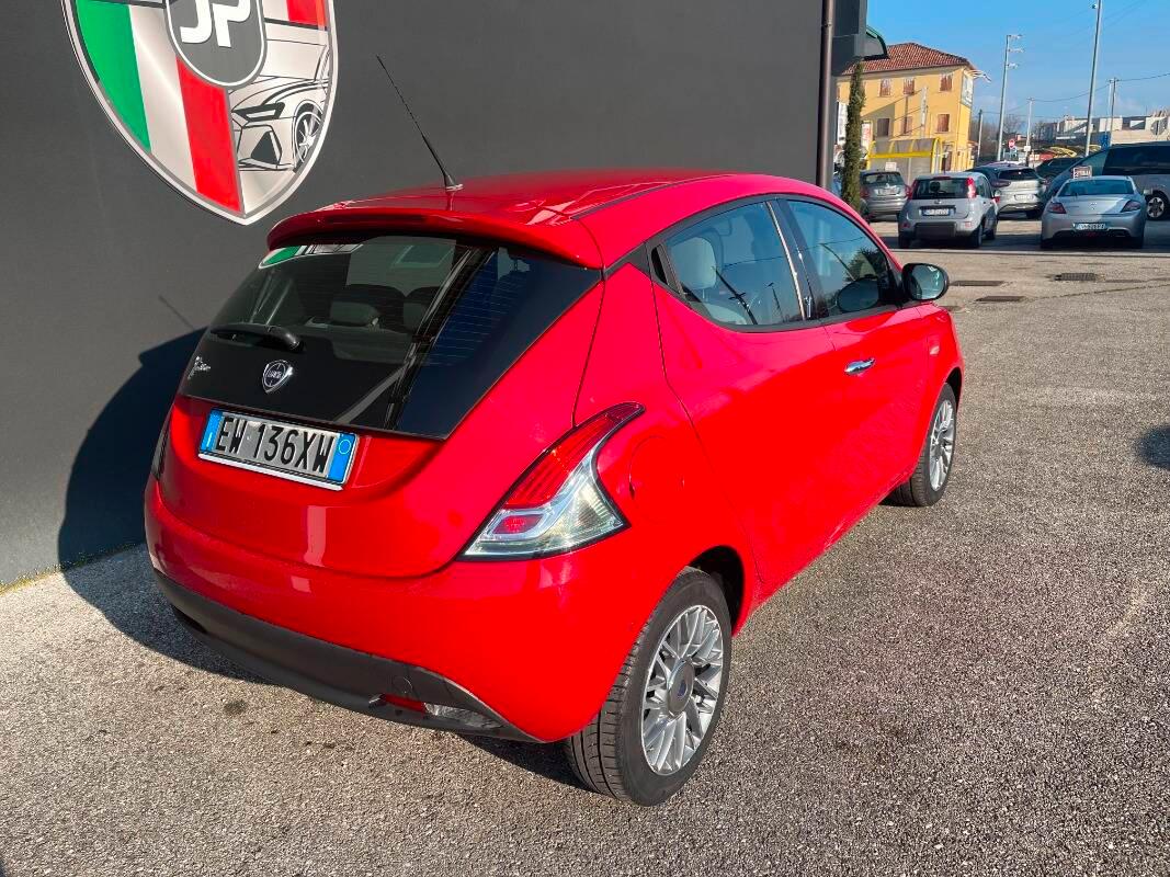 Lancia Ypsilon 1.2 8v Elefantino s&s 69cv E6
