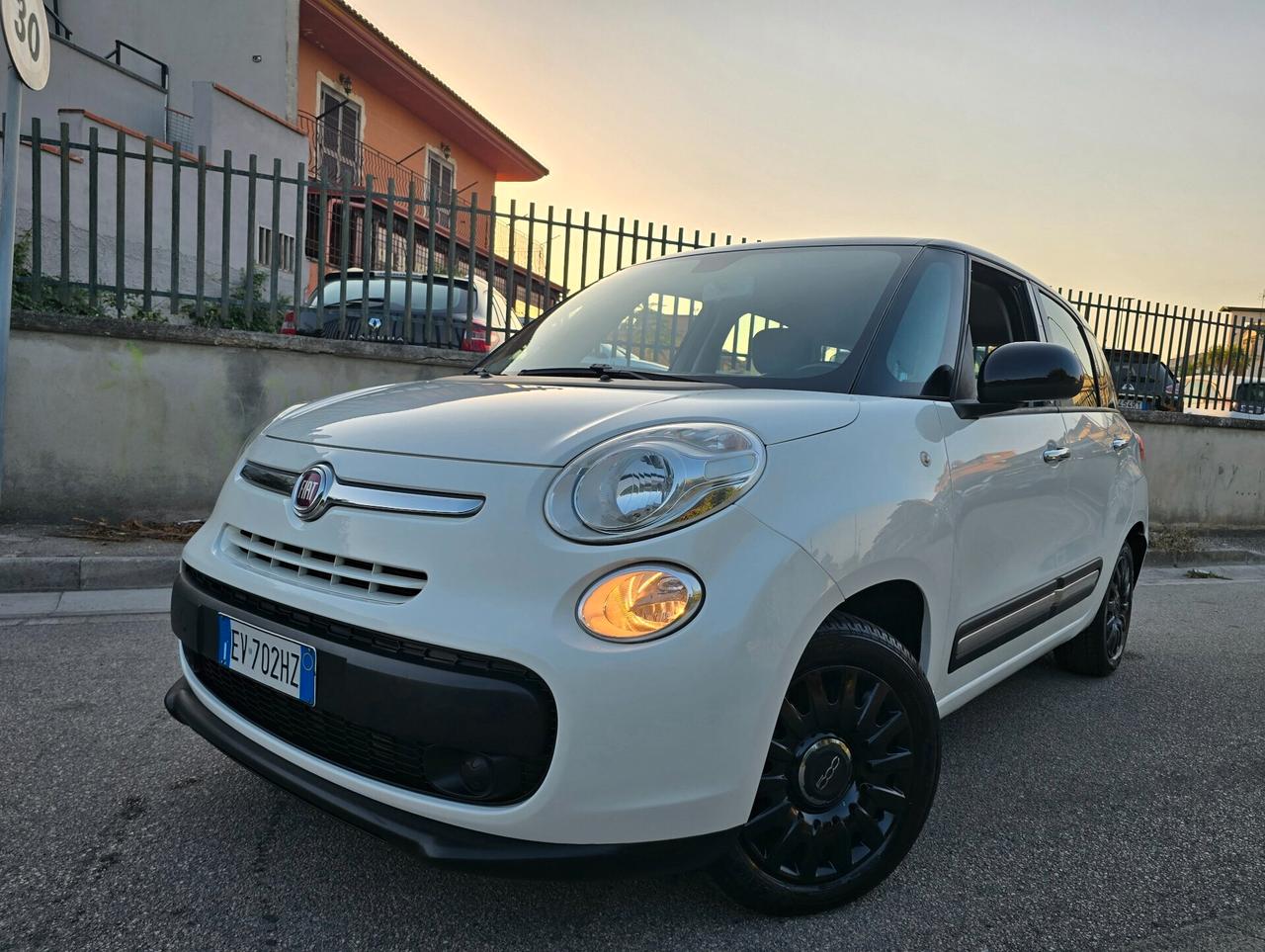 FIAT 500L LIVING BICOLORE 7 POSTI 2015 PERFETTA