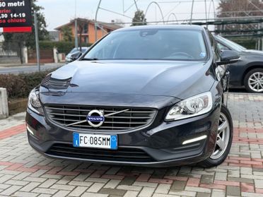 Volvo V60 D2 Geartronic Momentum 84000 KM
