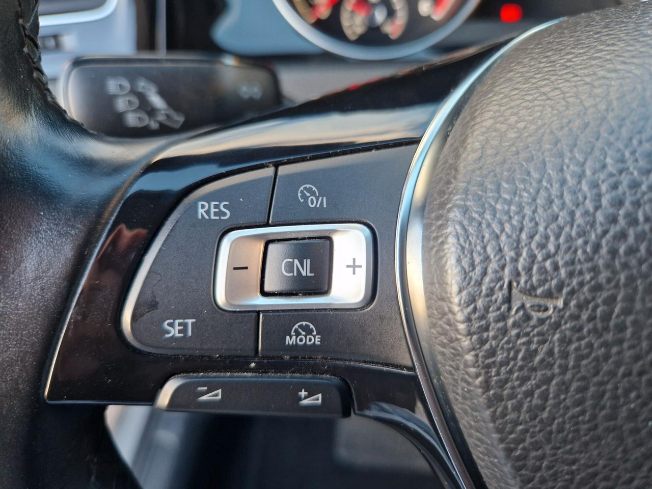 Volkswagen Golf Business 1.6 TDI 5p. 4MOTION Highline BlueMotion Tech.