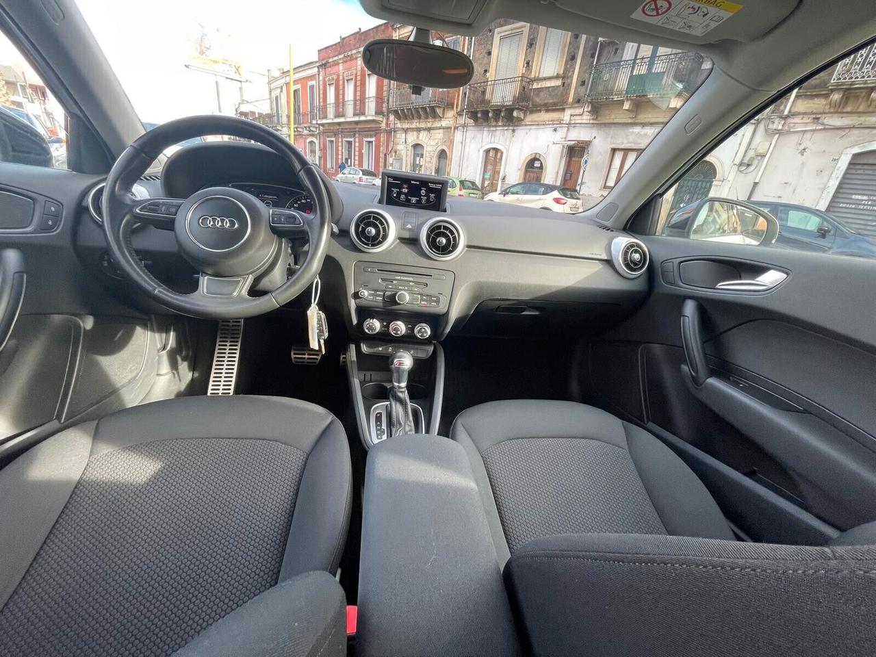 Audi A1 SPB 1.6 TDI Admired S-LINE S-Tronic