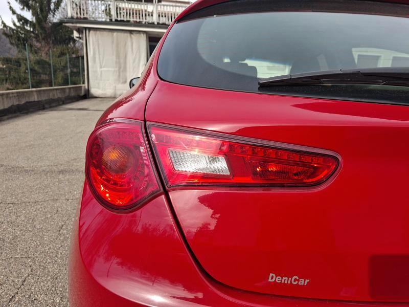 Alfa Romeo Giulietta 1.4 t. Distinctive 120cv E6