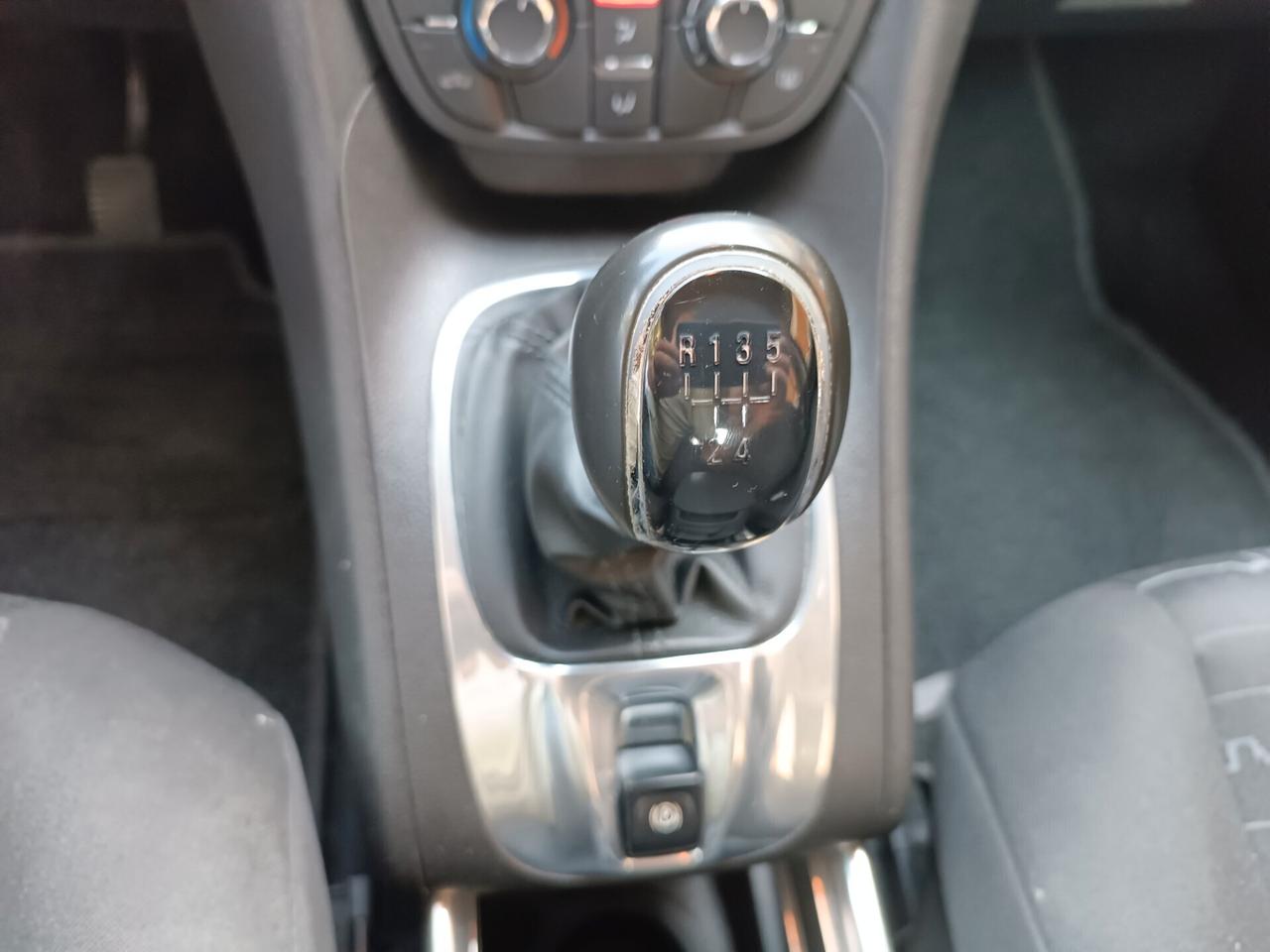 MERIVA 1400 BENZINA UNIPROPR OK NEOPATENTATI