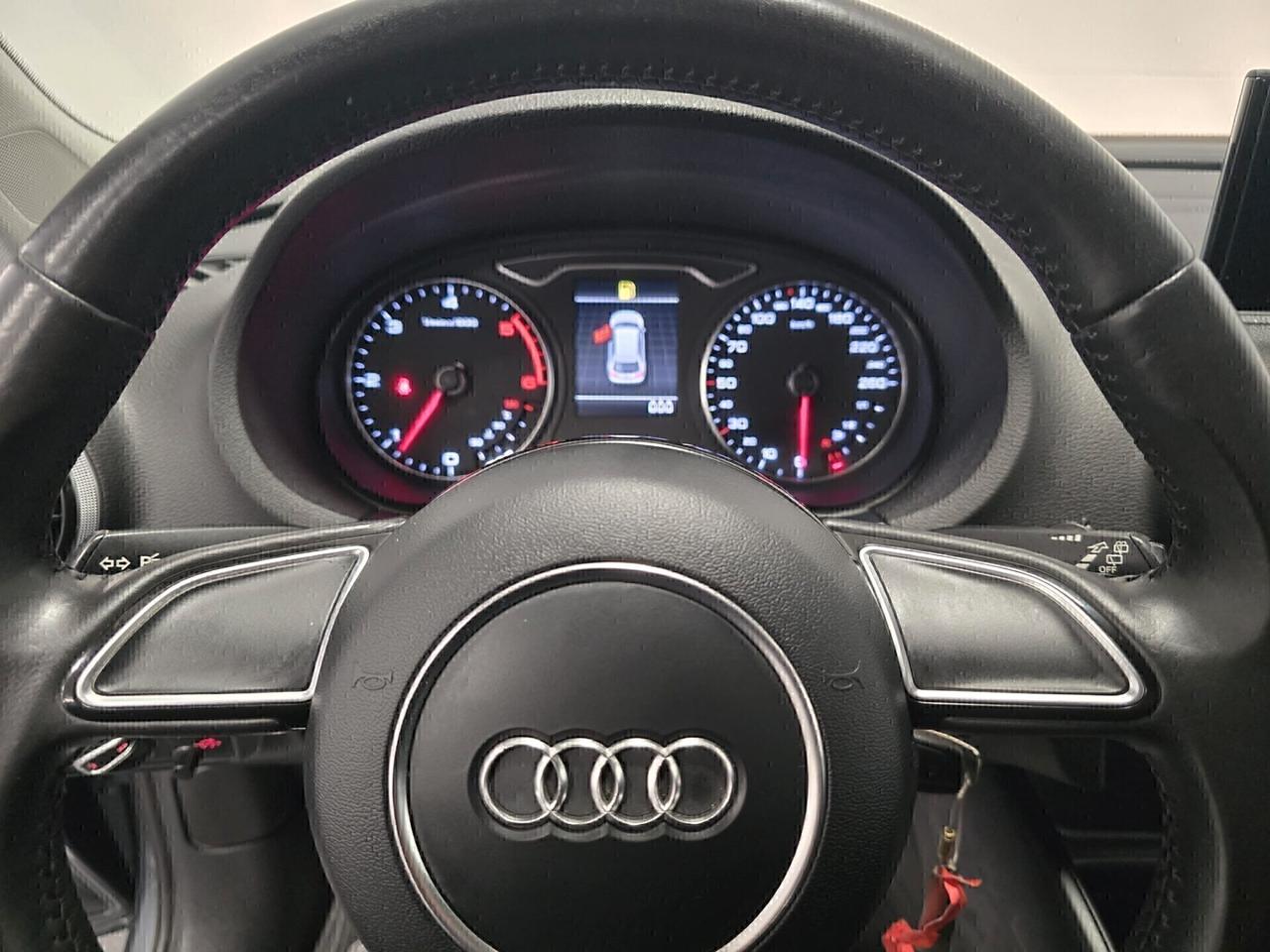 Audi A3 SPB 1.6 TDI 105 CV CR Ambition 2013 NEOPATENTATI