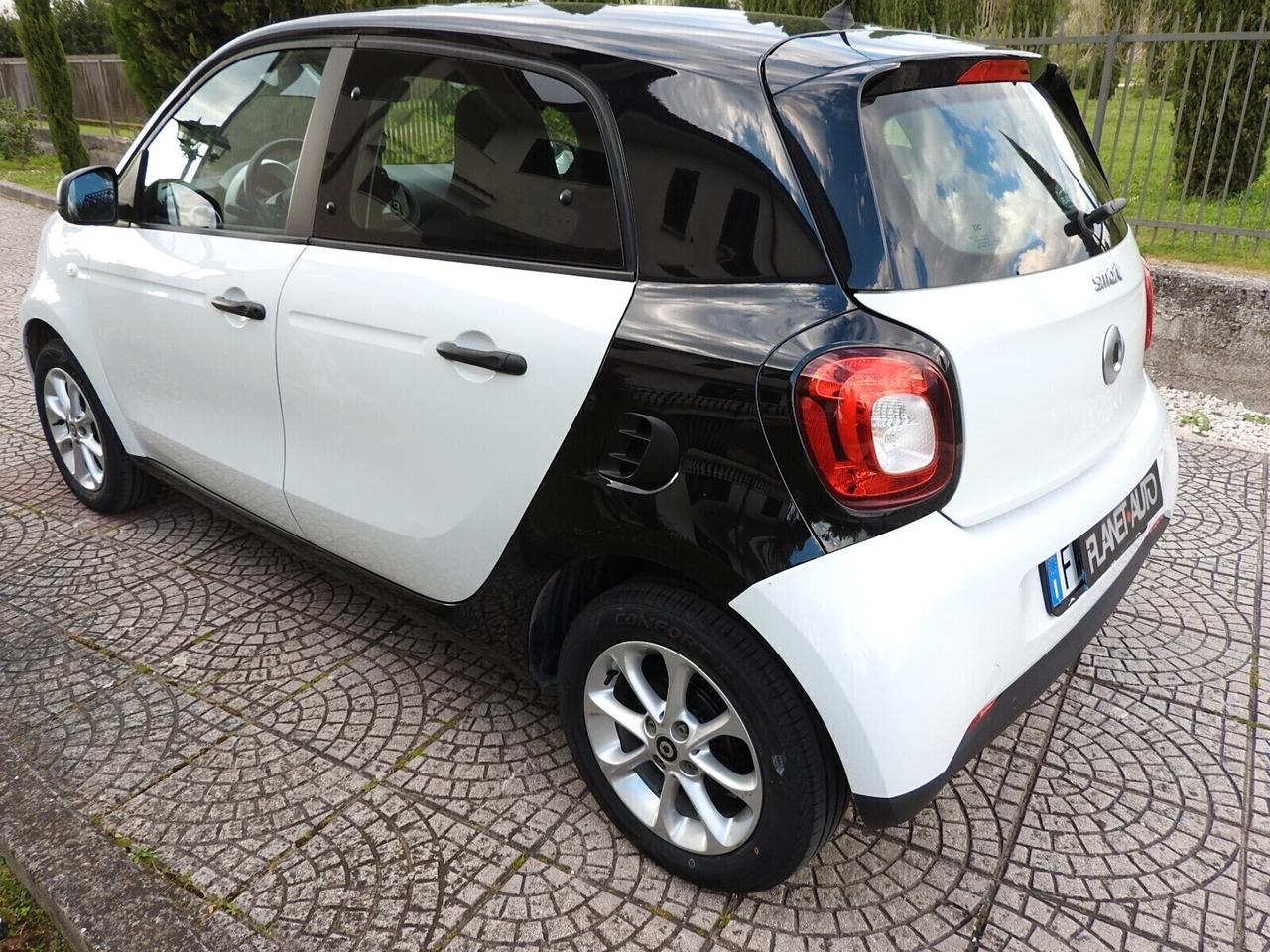 Smart ForFour 1.0 gpl twinamic NEOP.