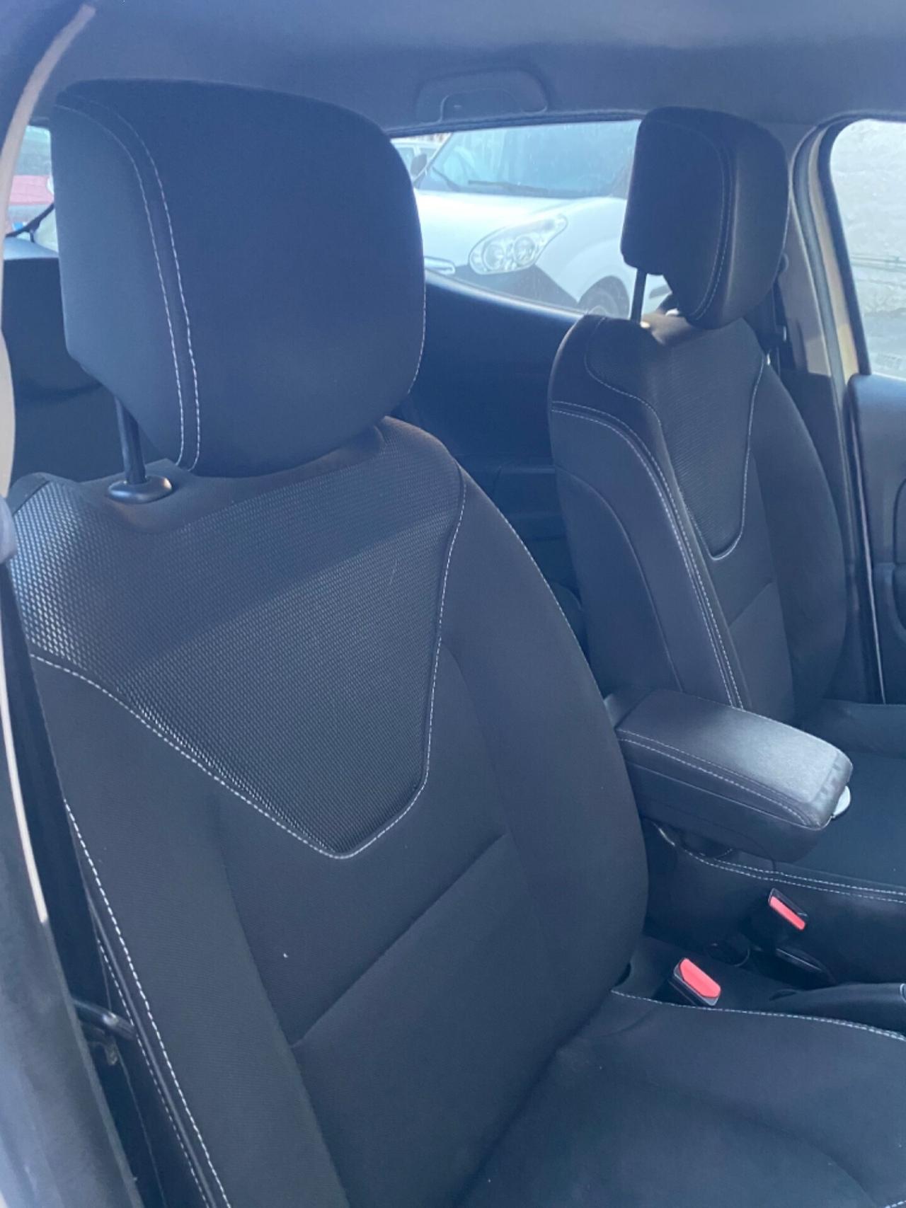 Renault Clio 1.5 Dci 2016 Full Navi Led