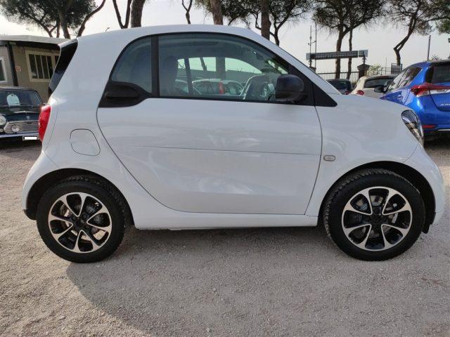 SMART ForTwo 1.0 T.amic CARPLAY,CRUISE,CERCHI LEGA,CLIMA