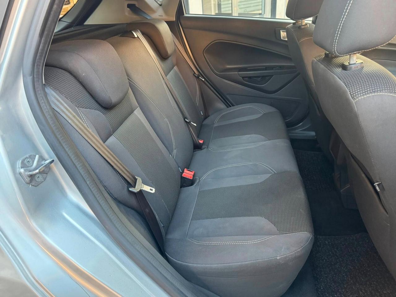 FORD FIESTA 1.5 TDCI 75 CV. E6 TITANIUM NAVI+CERCHI