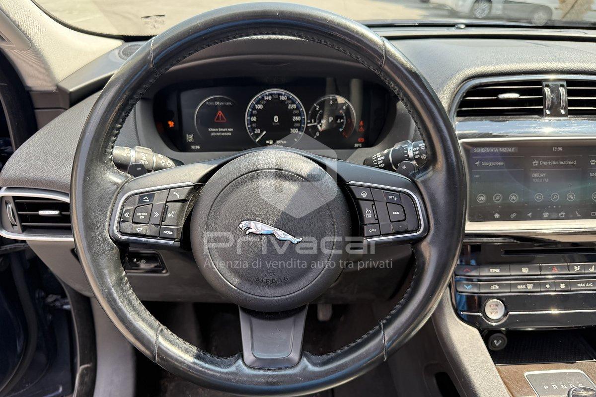 JAGUAR F-Pace 2.0 D 180 CV AWD aut. Prestige