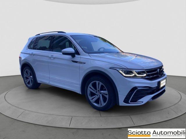 VOLKSWAGEN Tiguan 2.0 TDI 150 CV DSG R-Line
