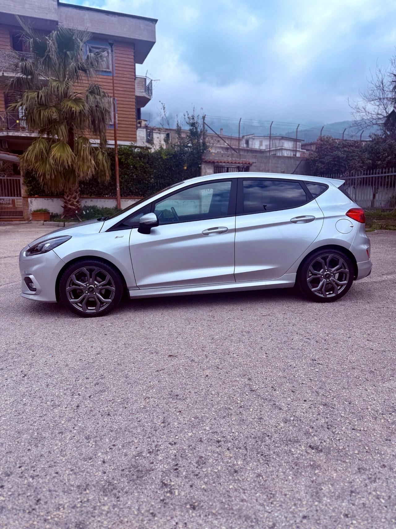 Ford Fiesta 1.0 Ecoboost Hybrid 125 CV 5 porte ST-Line