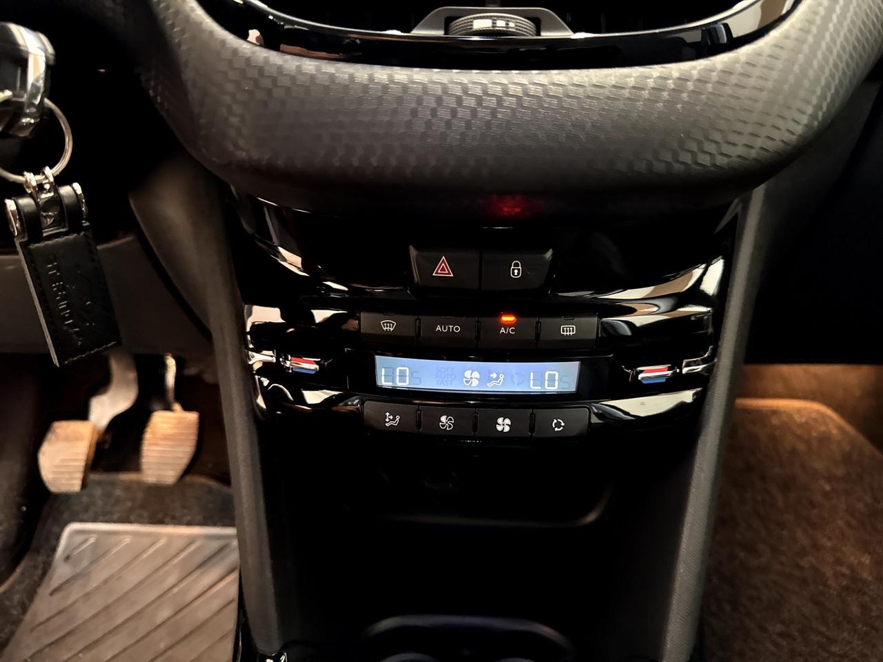 Peugeot 2008 BlueHDi 120 S&S Allure
