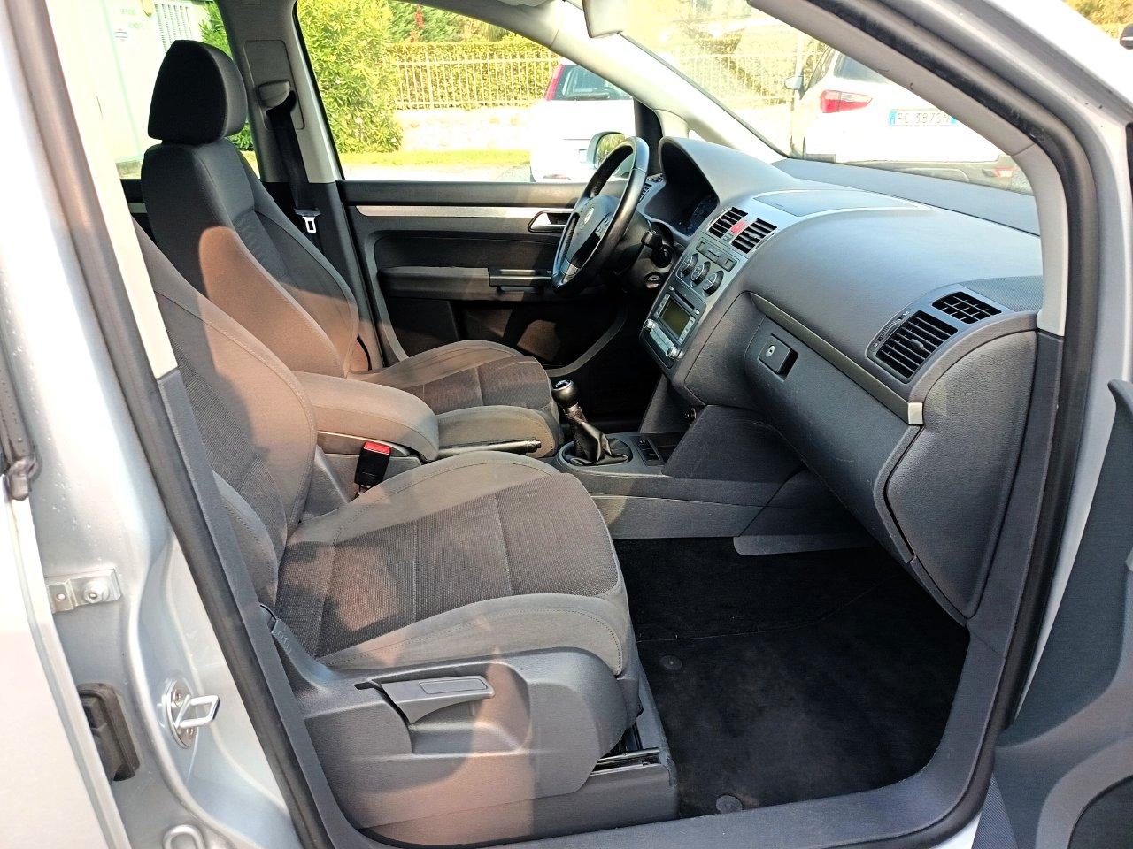 Volkswagen Touran 1.4 tsi Highline 7 Posti UNIPROPRIETARIO