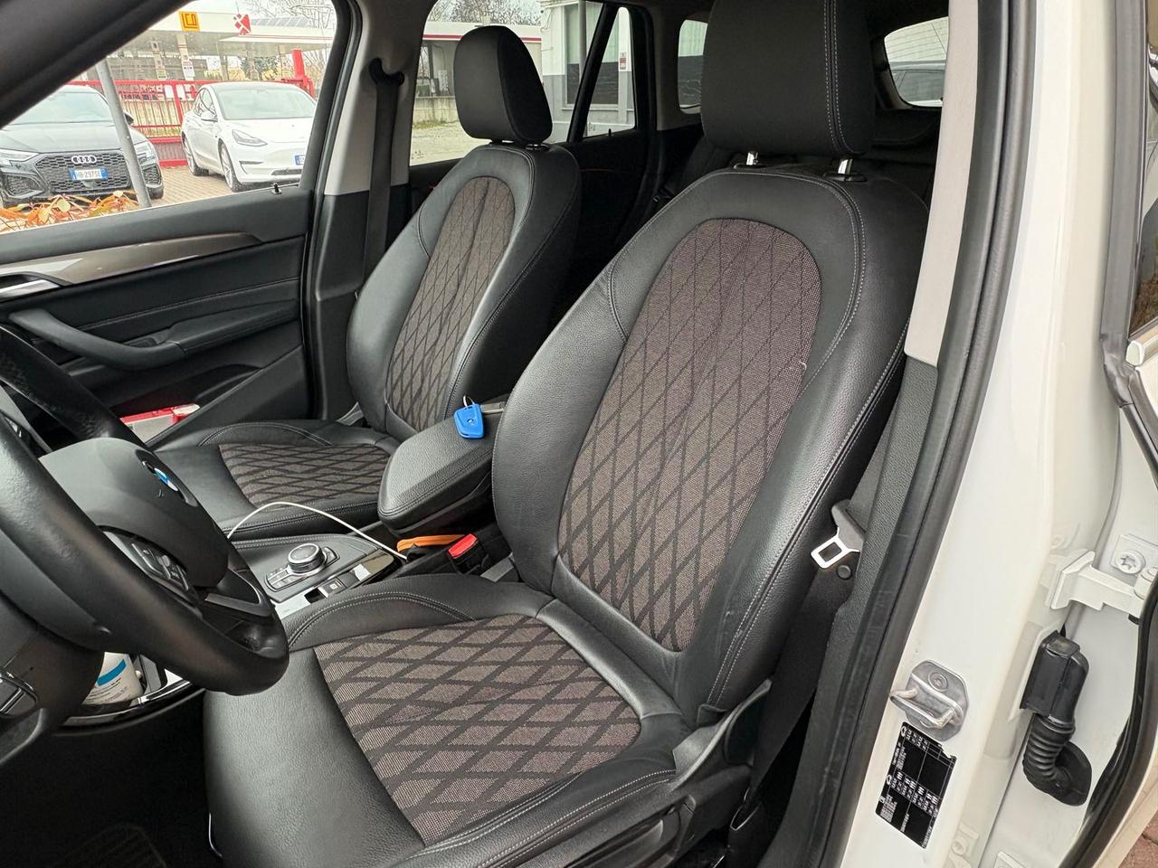 Bmw X1 xLine 18 d #9568